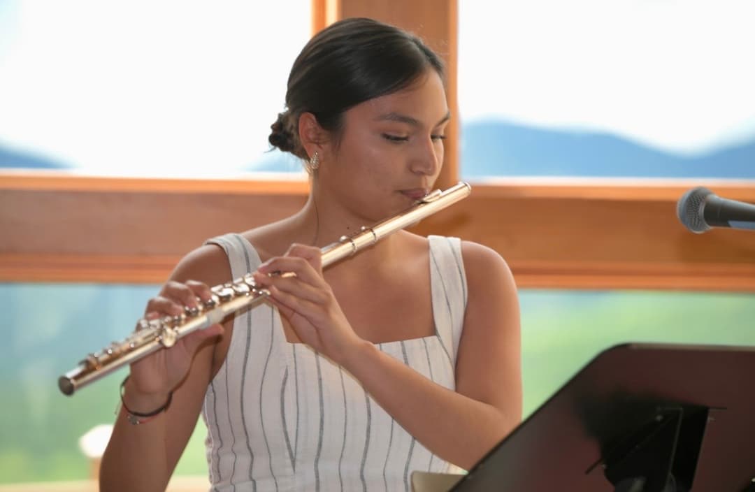 One-on-one music lesson